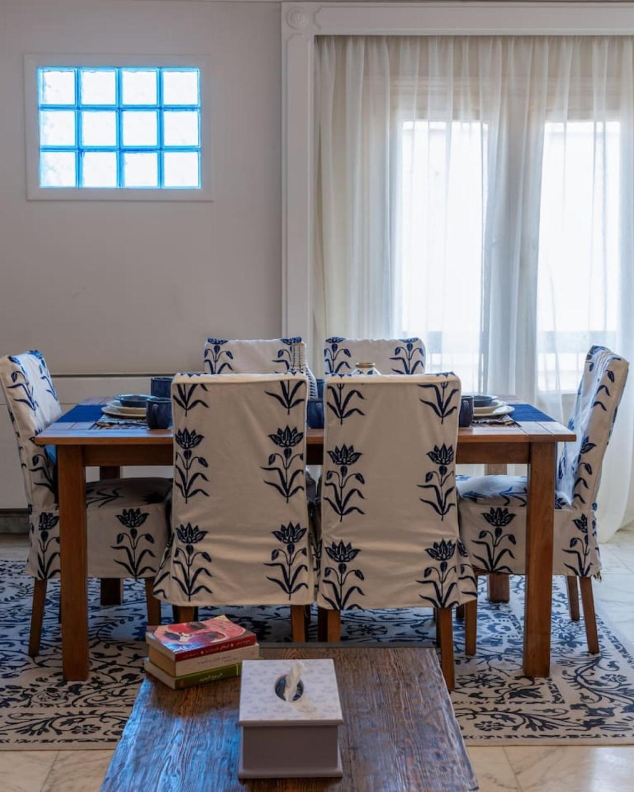 Maadi Suker Khan, Vintage Oasis. Apartment